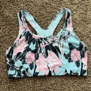 Nike Dri fit sports bar